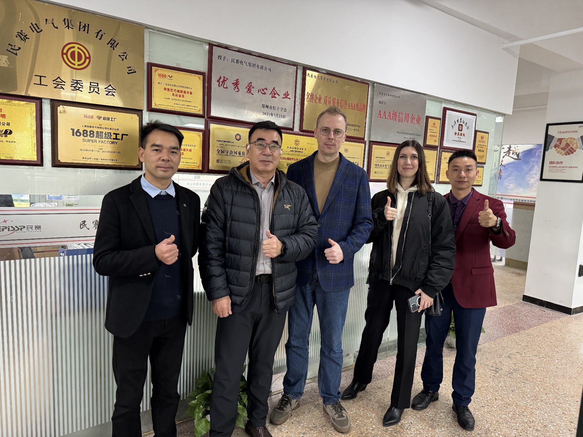 今日接待客户流程分享，耐心热情的款待，选择Z6·尊龙凯时，就是选择放心！